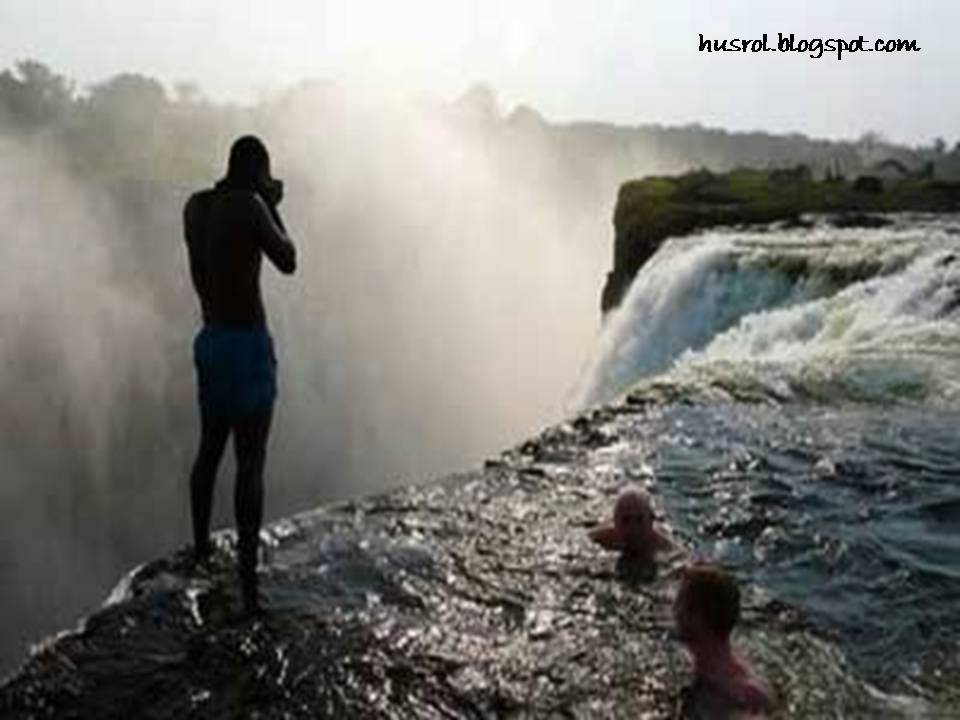 MULA NYA DI SINI Most Dangerous Waterfall in The World