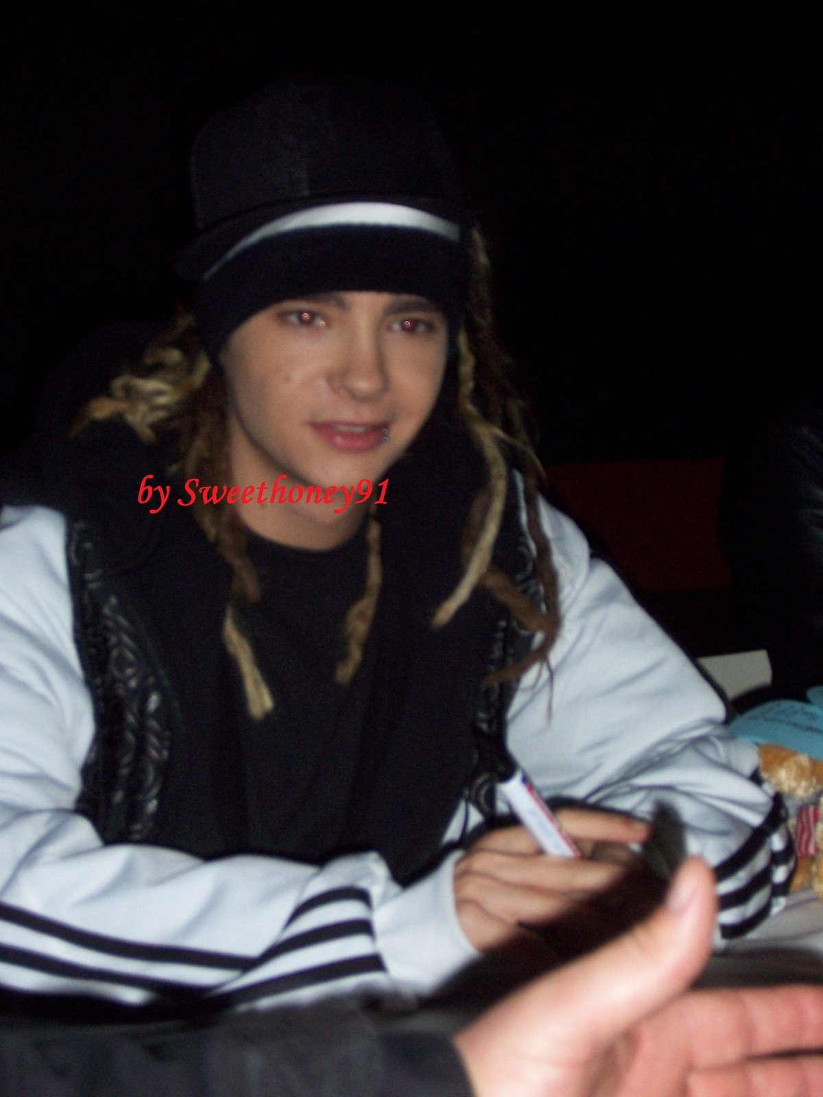 [tokiohotelfanparty009uy8.jpg]