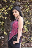 pretty girl nathasha perera