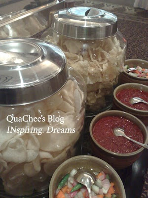 Indonesian Wedding Dinner, dinner food, keropok & kerepek
