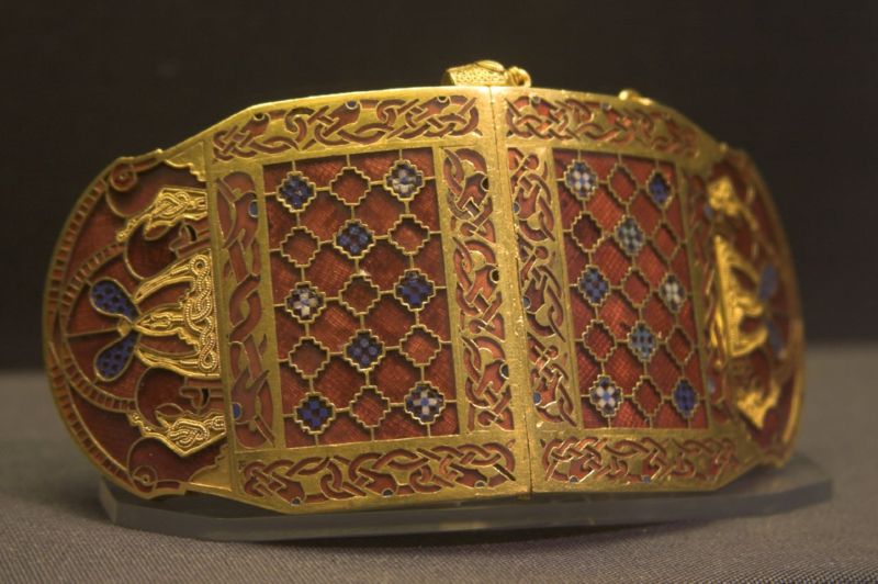 [Sutton_Hoo_Shoulder_Clasp.jpg]