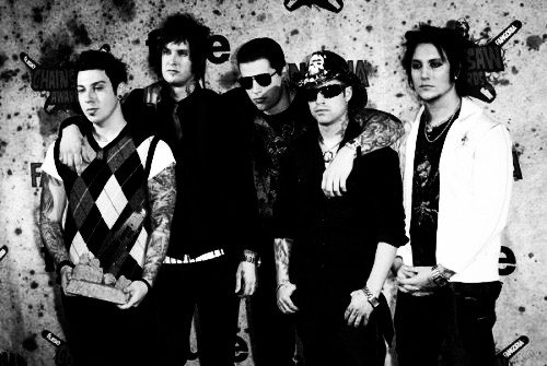 AVENGED SEVENFOLD