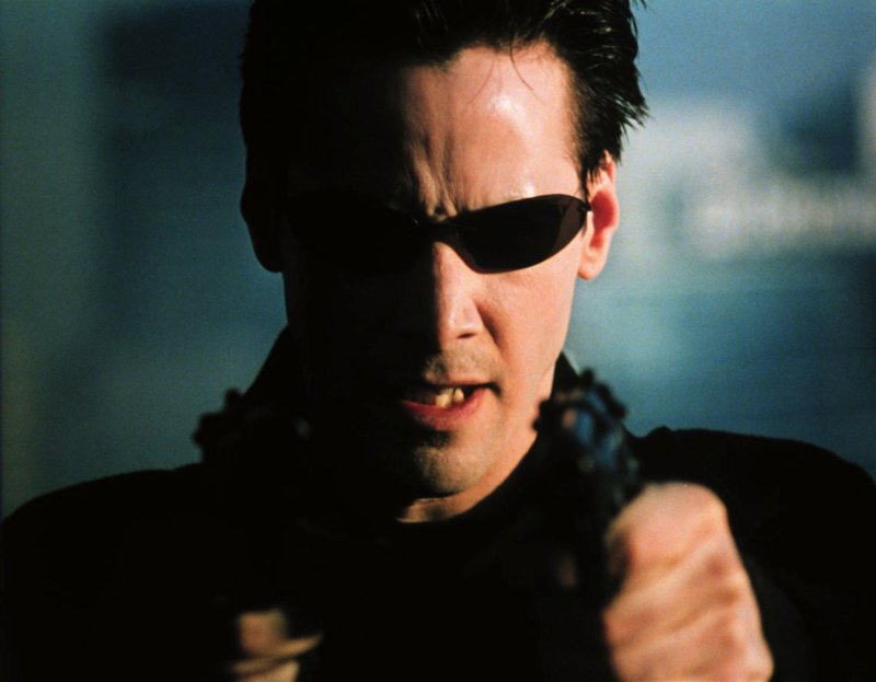 [Obrazek: keanu+matrix.jpg]