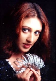 Bangladeshi model Kusum Sikdar hot and sexy photos