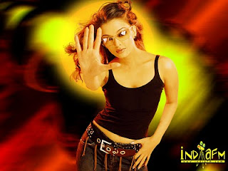 Bollywood Actress Aishwarya Rai hot wallpapers 