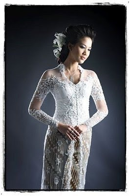 Kebaya Putih Ok Punya the belms model kebaya ciamik Kebaya Putih Ok Punya the belms model kebaya ciamik