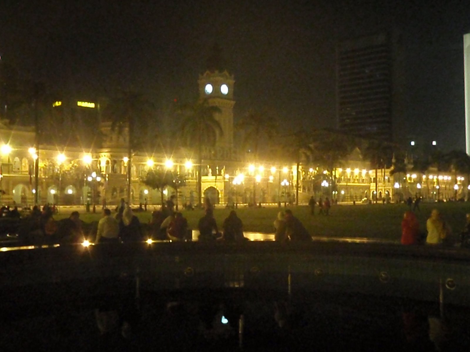 [P4281449.JPG]