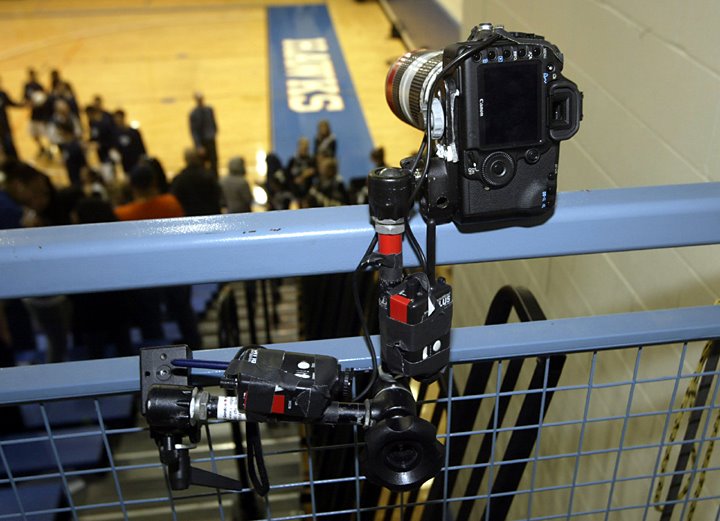 [marchmadnessremotes-09a.jpg]