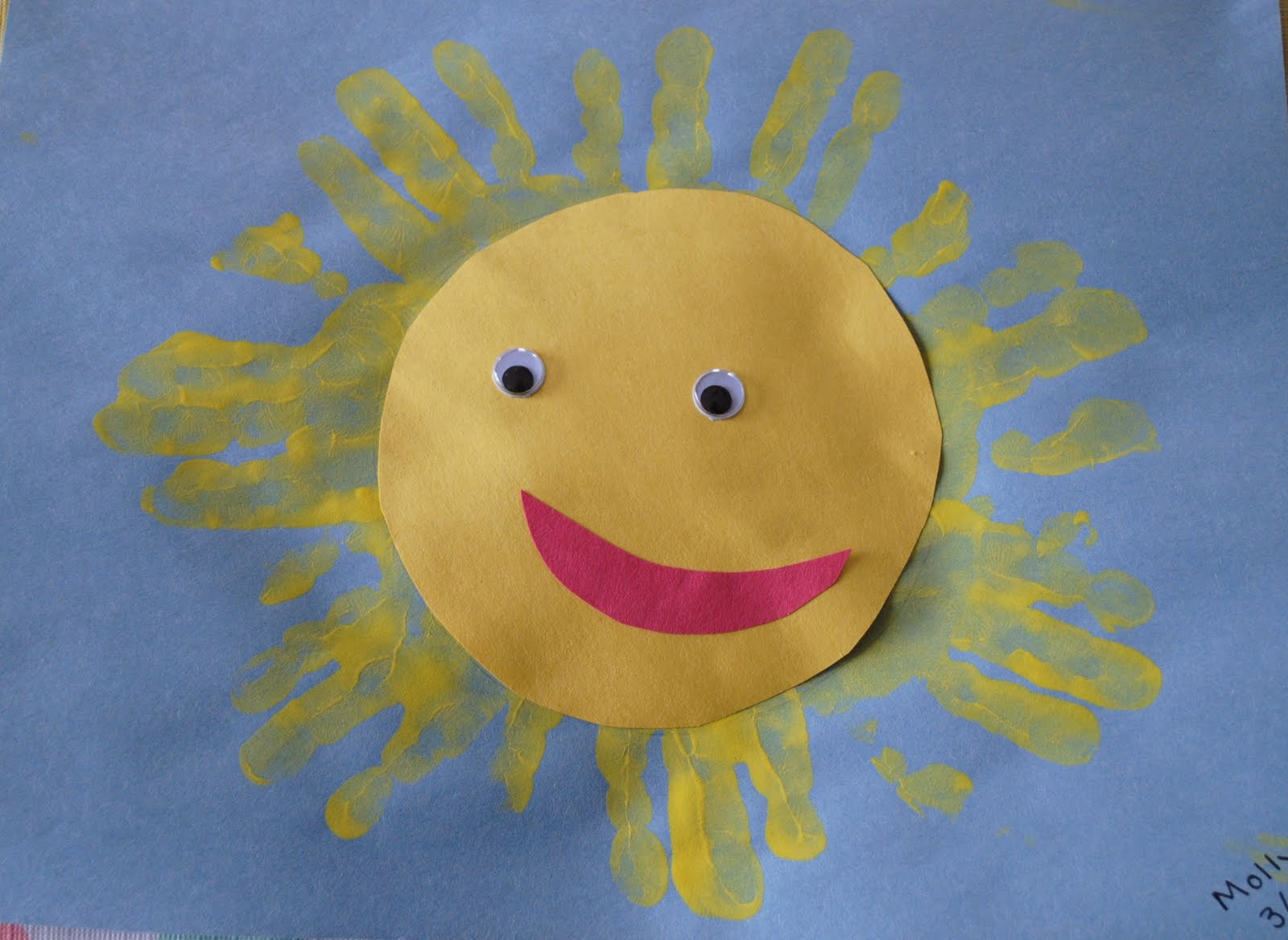 Life of a Modern Mom Sunshine Craft Toddler Time Thursday