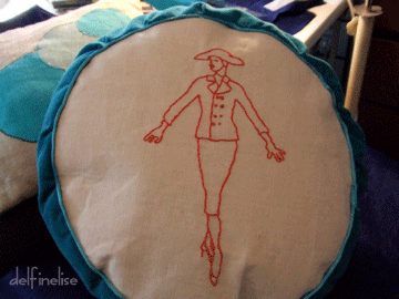 [cushions_3.gif]