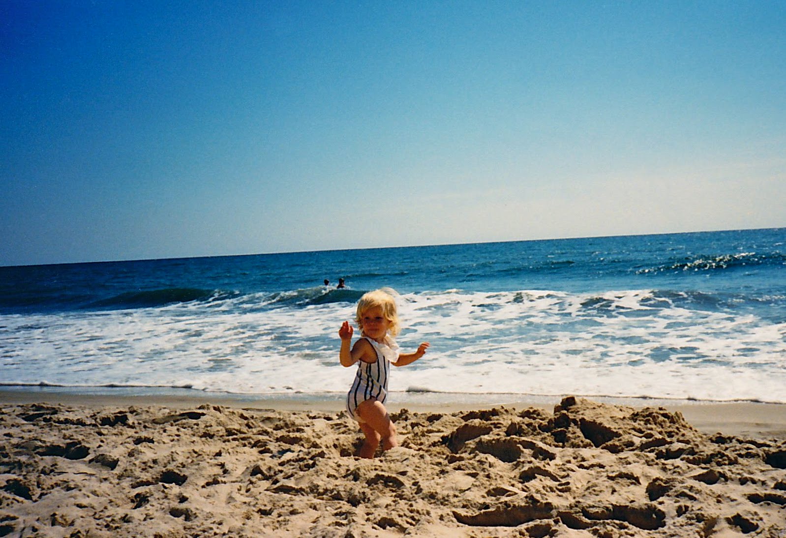 Beach sweetheart, Holiday beach fun (19) @iMGSRC.RU