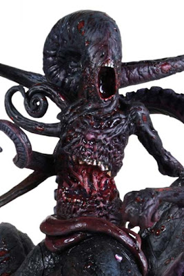 Nyarlathotep_Black_Statue_Image