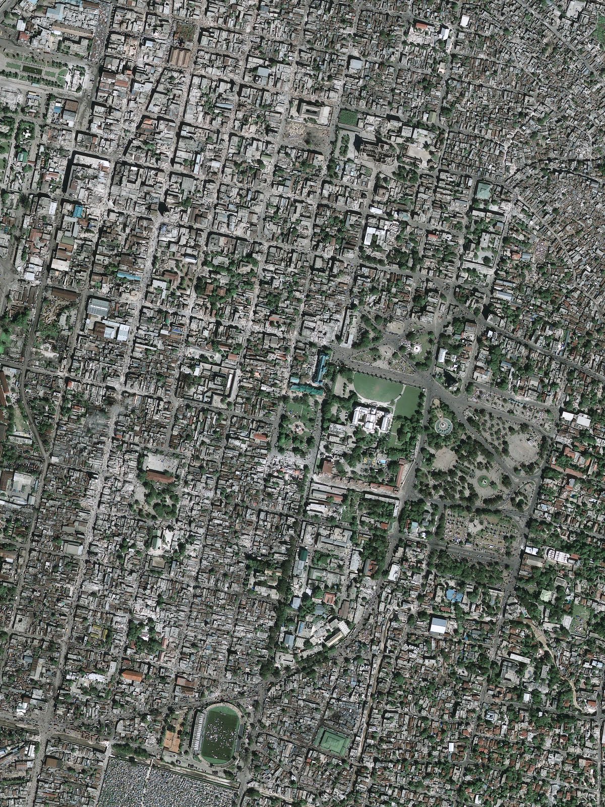 [Haiti_(Port-au-Prince-_City_Ctr)(GE1)(13JAN10).jpg]