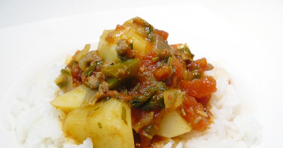 Potato Stew over Rice يخنة البطاطا مع الارز Hommus&Tabbouli