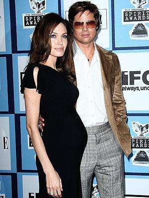 rad pitt angelina jolie baby angelina jolie and brad pitt baby. rad pitt angelina jolie baby
