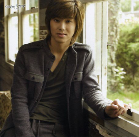 Step%2Bby%2BStep_Yunho%2B2