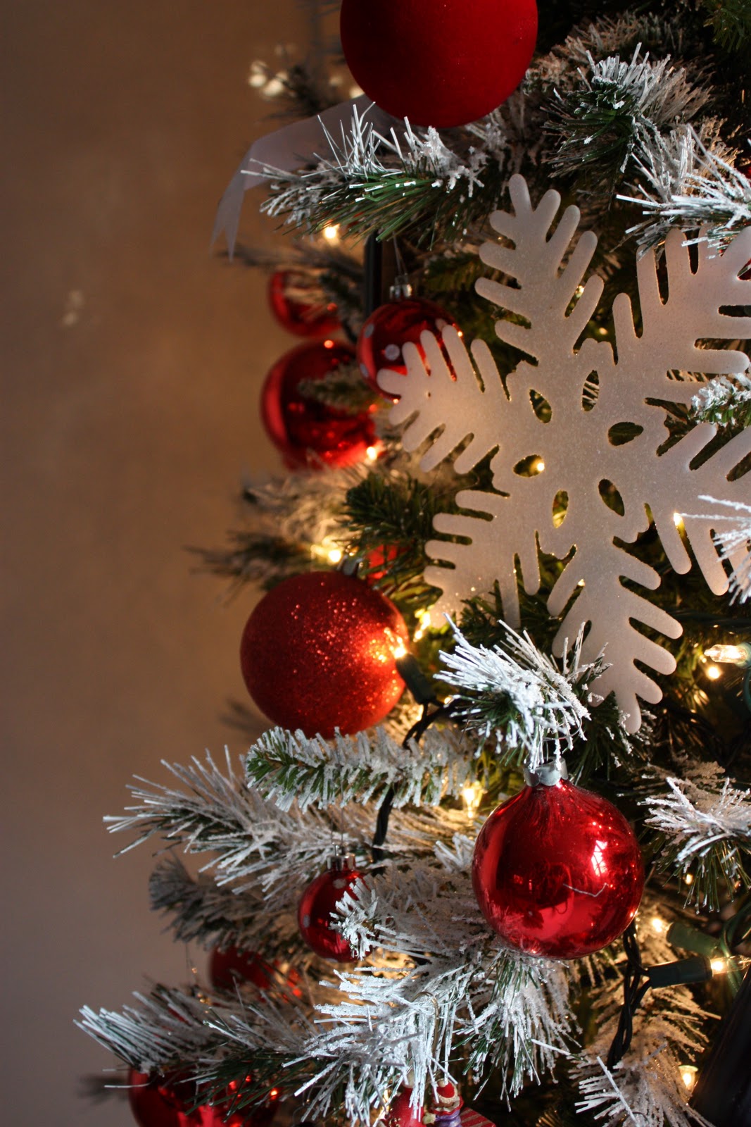 The Yellow Cape Cod Tutorial Flocking With Paint & Glitter