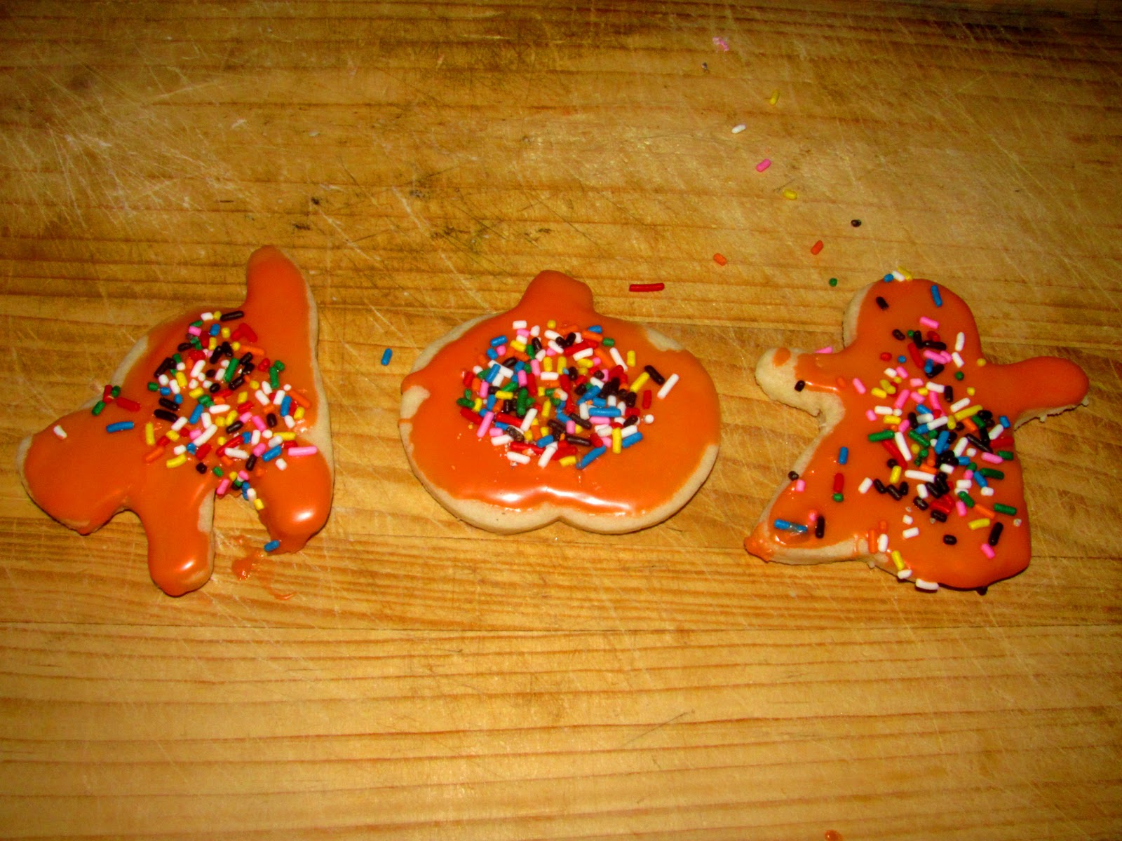 Cherry Pit Place Frosted Sugar Cookies Happy Halloween!