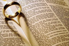 [bible_love.jpg]