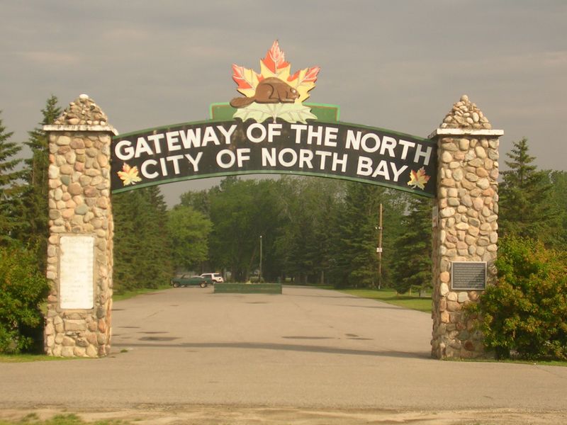 Đặt vé máy bay North Bay, Canada