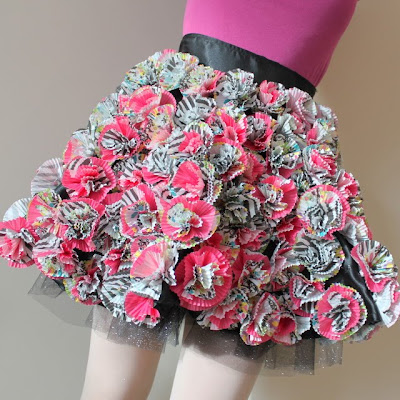 A creative inspiration skirt made from Cupcake Liners  |  OHMY-CREATIVE.COM