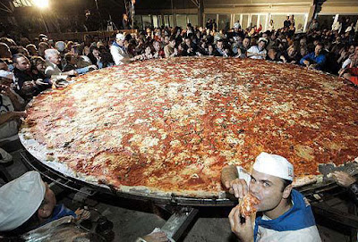 pizza terbesar pizza terbesar