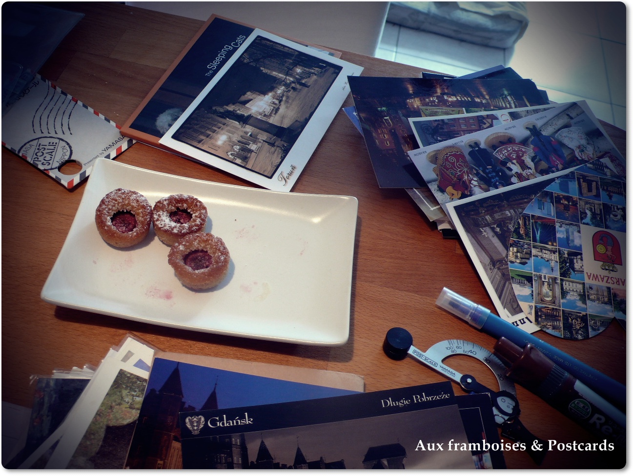 [aux+framboises+afternoon+tea.JPG]