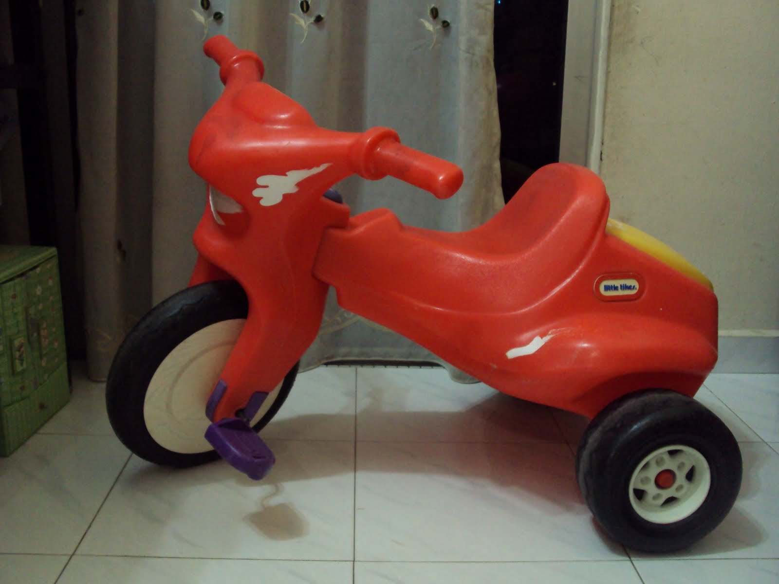 little tikes tricycle red