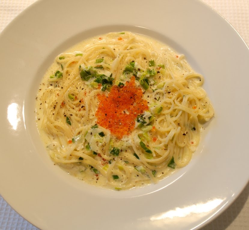[kalamarja+pasta.JPG]