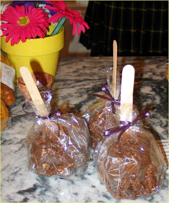 Caramel apples
