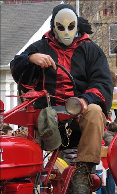 Take Me To Ur Tractor