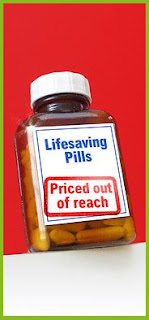 Pill bottle. Photo by net_efekt Pill bottle. Photo by net_efekt
