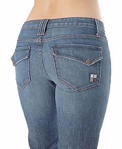 [sexy-butt-in-tight-jeans.jpg]