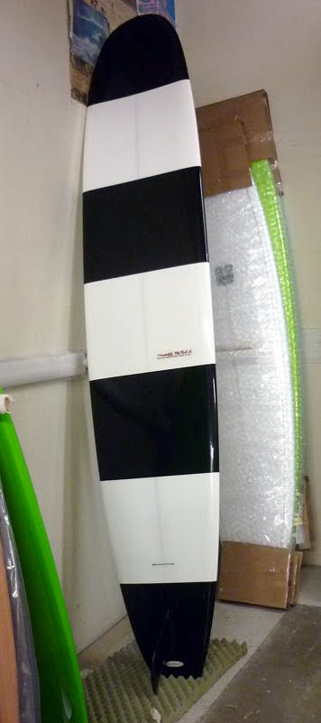 [patrick_thomas_surfboard.jpg]
