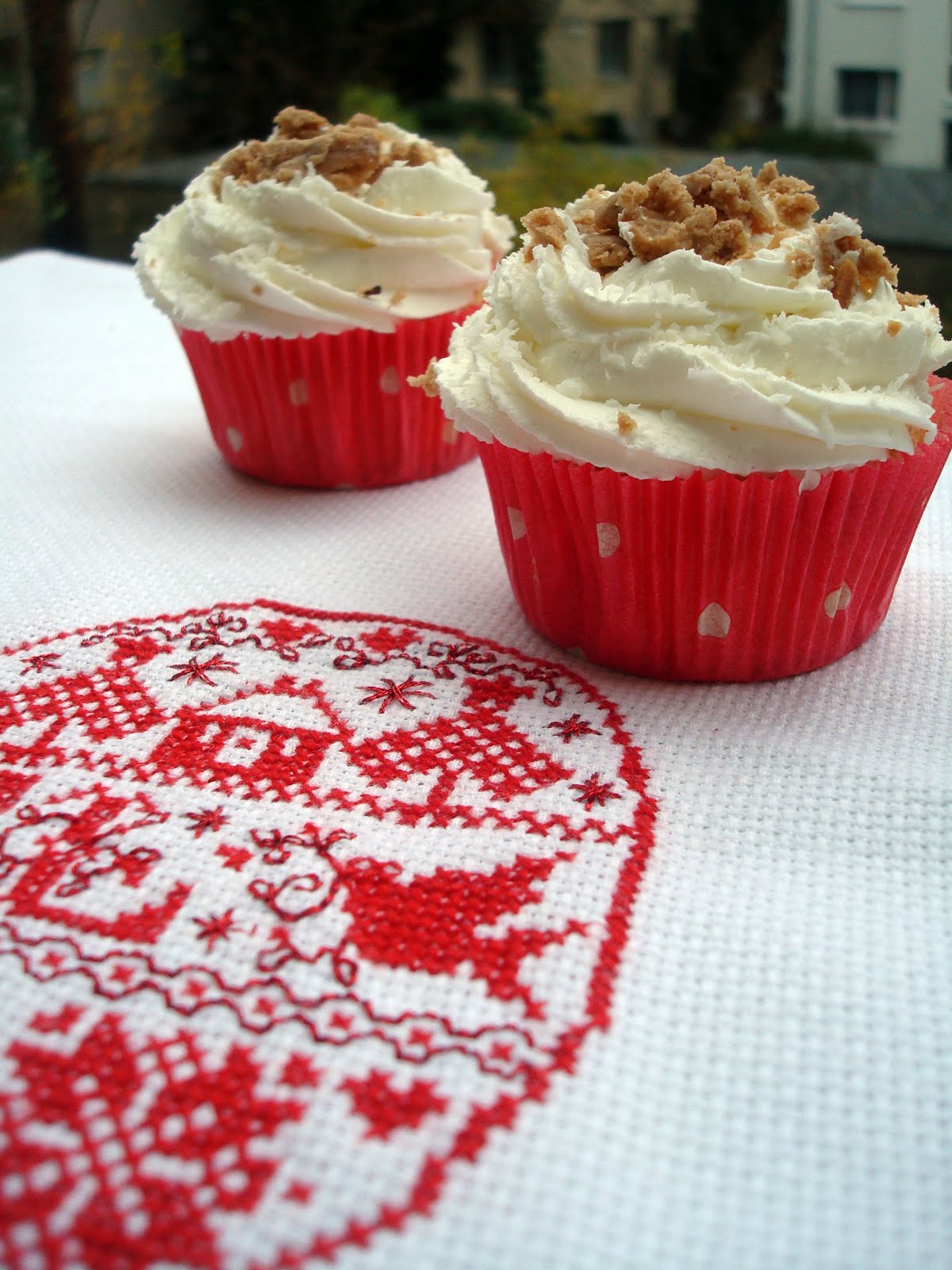 Objetivo: Cupcake Perfecto.: Por fin me he decidido a hacerlos: Red Velvet  Cupcakes!!!
