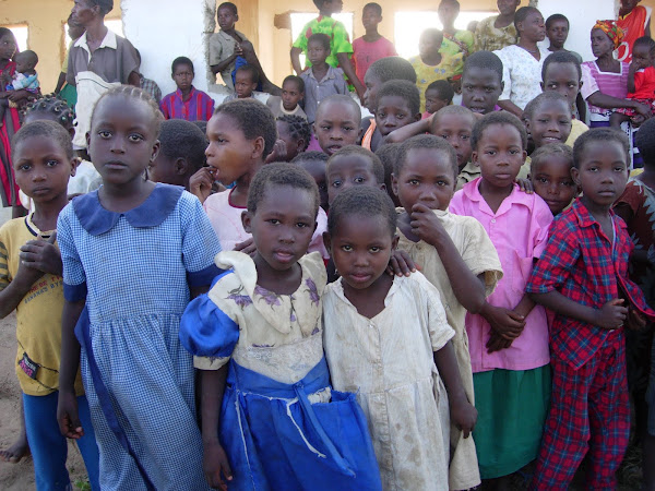 Golbanti School Children