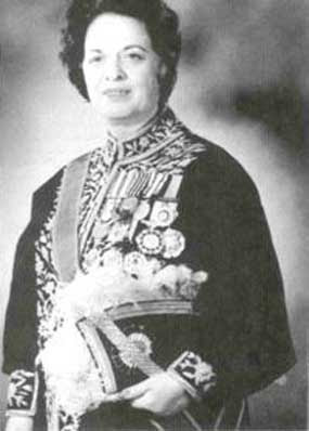 نقدی بر کتاب