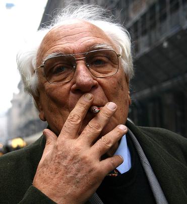 [marco-pannella-fumo.jpg]