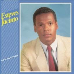 Esteves Jacinto - O Dia da Vitória