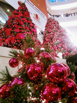 ♥ Christmas decoration @ One Utama ~ C_melody•向幸福出发