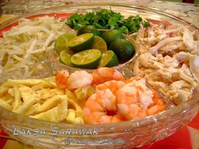 lepas tue, Laksa Sarawak nie resepi laksa sarawak. lepas tue, Laksa Sarawak nie