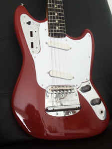 Craigslist Vintage Guitar Hunt  1964 Fender Mustang w  new Custom