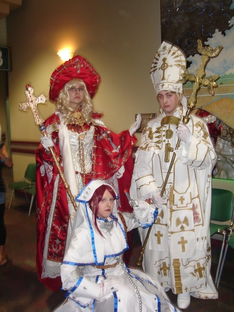 Trinity Blood Cosplay