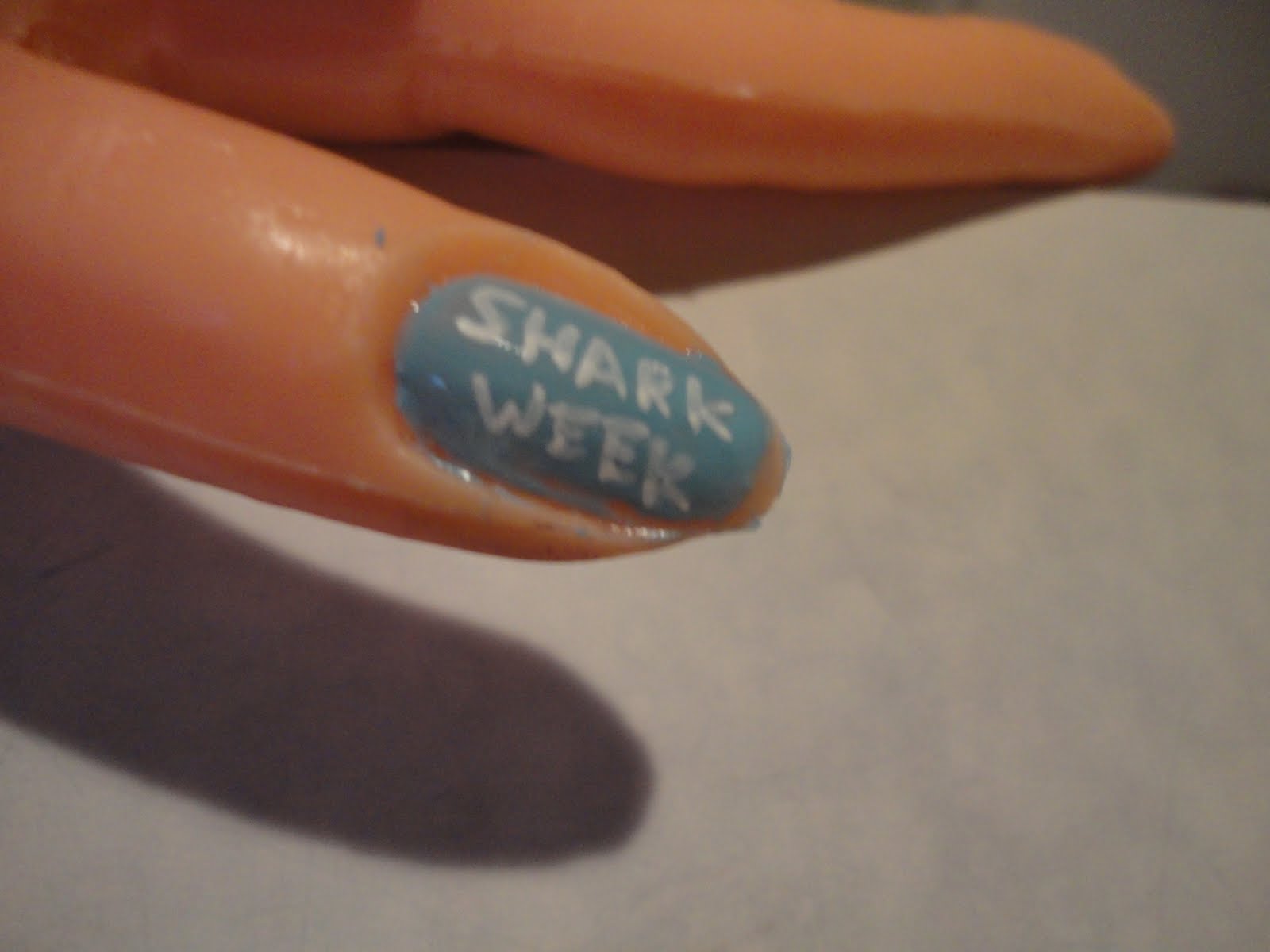 jaws theme tune free