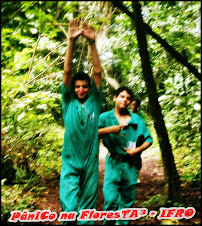 2º B 2010 { Diego & Jefferson em "Pânico na floresta"