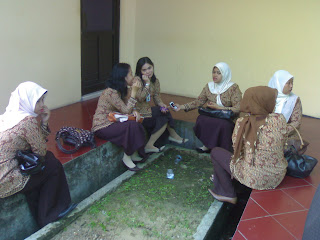 MKantor Kebobolan Maling di 'Kamis Batik Ceria' Kantor Kebobolan Maling di 'Kamis Batik Ceria'