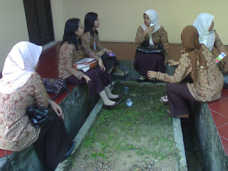 MKantor Kebobolan Maling di 'Kamis Batik Ceria' Kantor Kebobolan Maling di 'Kamis Batik Ceria'