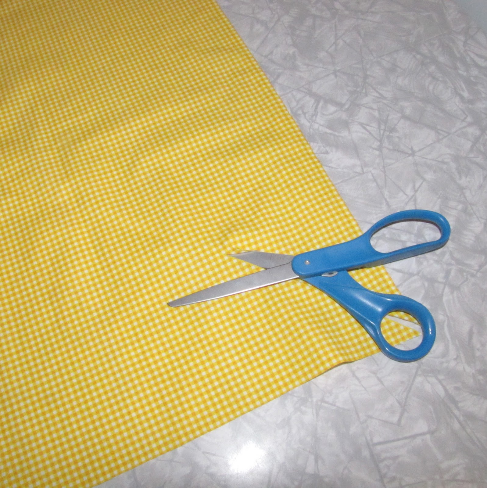 Summerstead From Fat Quarter to 5 Yards! Bias Tape Tutorial