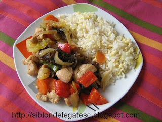 pui chinezesc cu legume