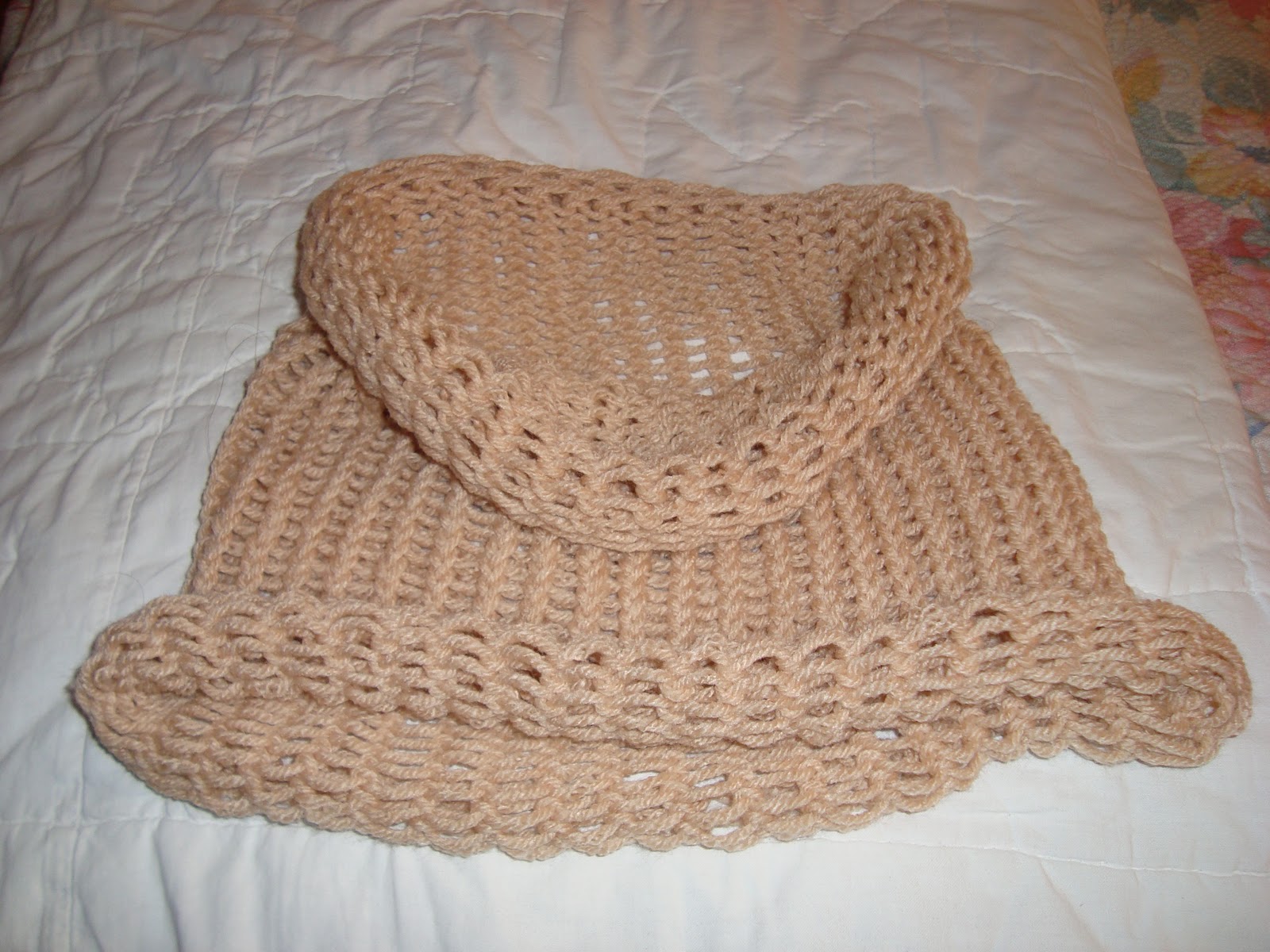 Live...Dream...Be!: FREE Pattern! Loom Knit an easy Cowl Today!